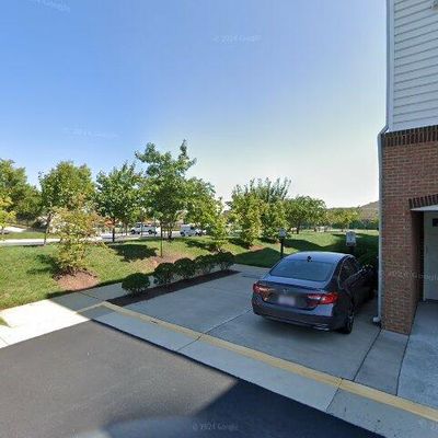 41900 Metamorphic Sq #400, Aldie, VA 20105