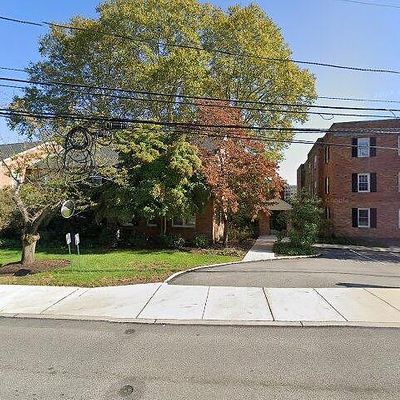 42 Conshohocken State Rd #2 F, Bala Cynwyd, PA 19004