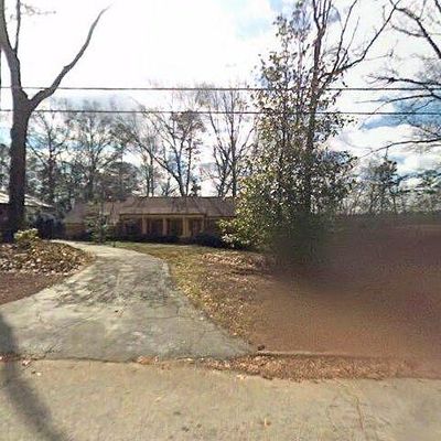 4201 Durham Cir, Stone Mountain, GA 30083