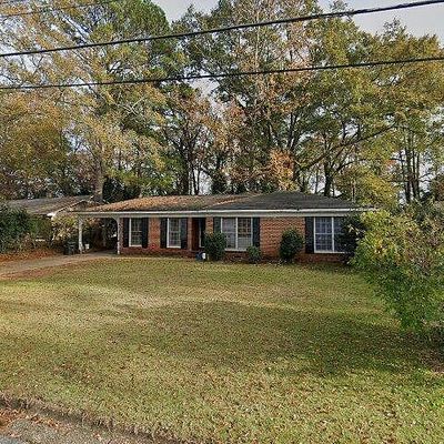 3645 Mayfair Dr, Tuscaloosa, AL 35404