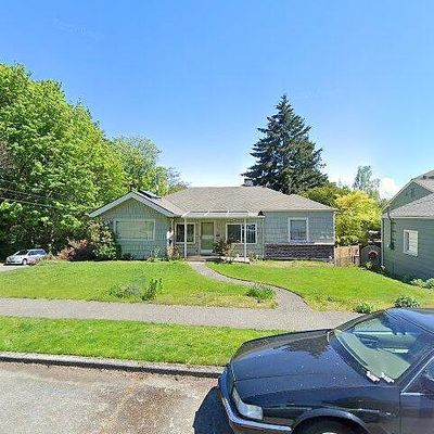 3660 41 St Ave W, Seattle, WA 98199