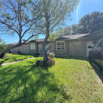 3737 Locke Ln, Corpus Christi, TX 78415