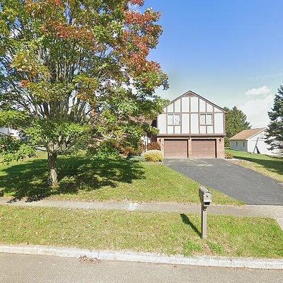 38 Rose Ln, Groton, CT 06340