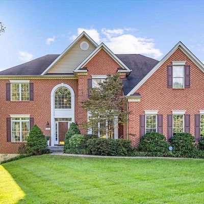 3834 Prince William Dr, Fairfax, VA 22031