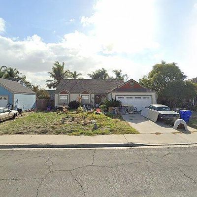 3895 Spanish Oak Ct, Oceanside, CA 92058