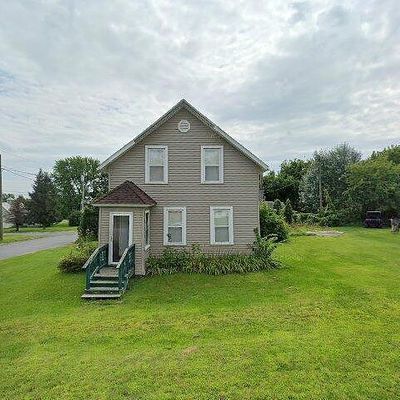 39 Bouck St, Dannemora, NY 12929