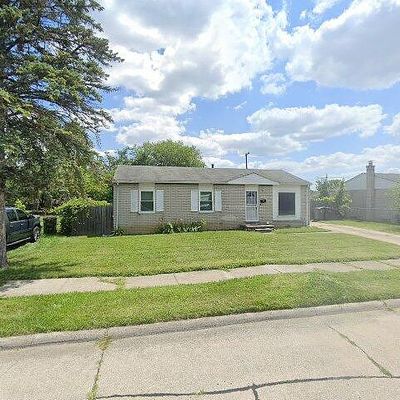 3909 Spruce St, Inkster, MI 48141