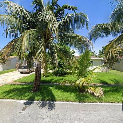 3910 Nw 34 Th Way, Lauderdale Lakes, FL 33309