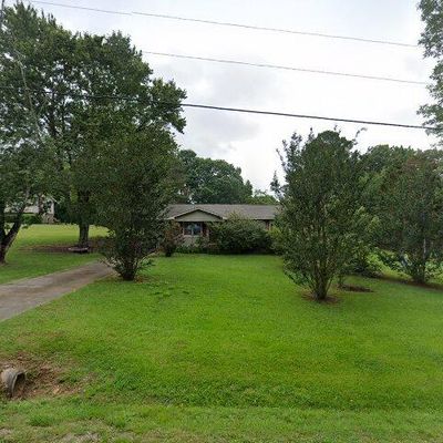 455 Lakewood View Rd, Muscle Shoals, AL 35661