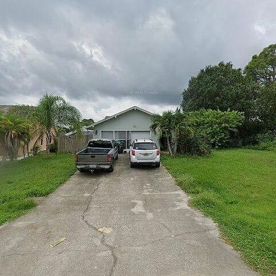 462 Awin Cir Se, Palm Bay, FL 32909