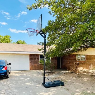 4712 31 St St, Lubbock, TX 79410