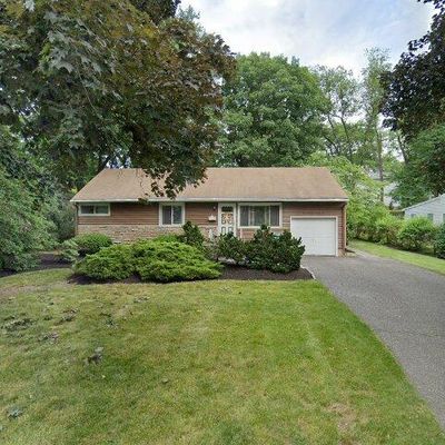 474 Oregon St, Paramus, NJ 07652