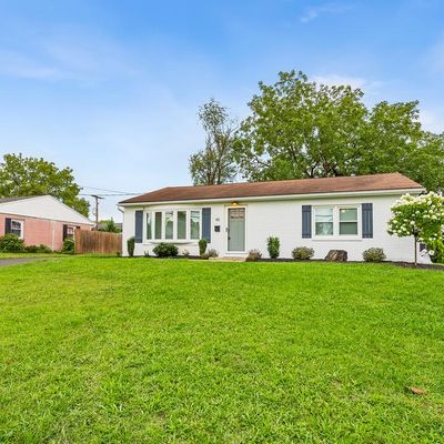 48 Douglas St, Boyertown, PA 19512