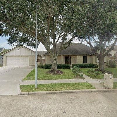 4807 Baywood Dr, Pasadena, TX 77505