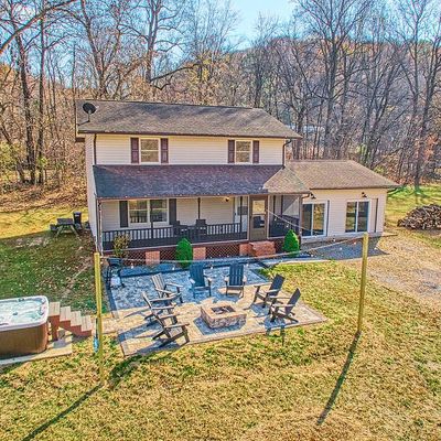 4809 Grove Hill River Rd, Shenandoah, VA 22849