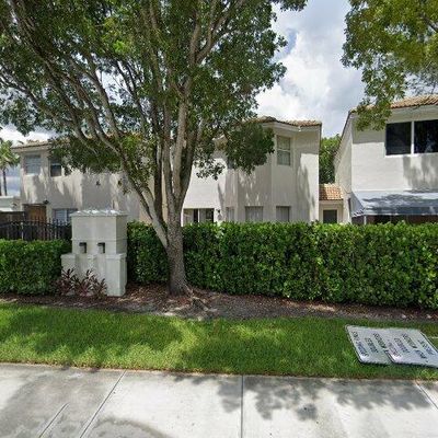 4872 Nw 107 Th Pl, Doral, FL 33178