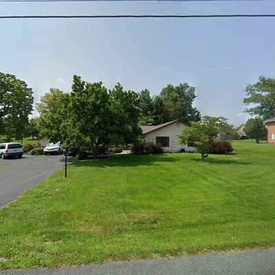 49 Country Club Ln, Gettysburg, PA 17325