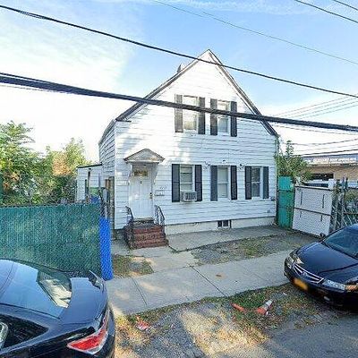 4913 70 Th St, Woodside, NY 11377