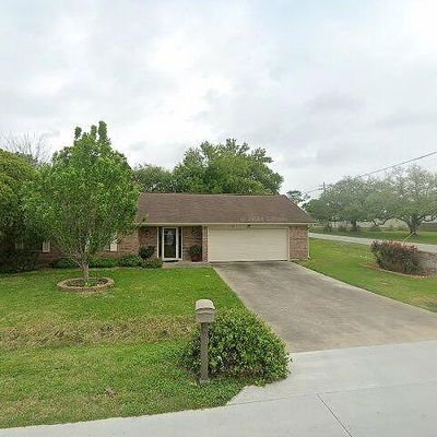 4915 30 Th St, Dickinson, TX 77539