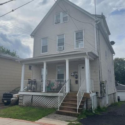 494 Hamilton St, Somerset, NJ 08873