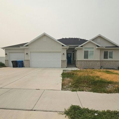 4975 N Cambridge Way, Tooele, UT 84074