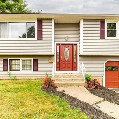 50 Elm Ridge Dr, Rocky Hill, CT 06067