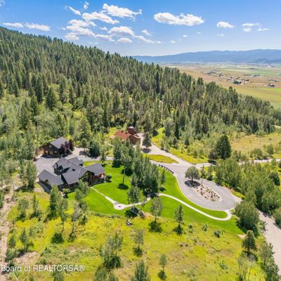 501 Keystone Trl, Etna, WY 83118