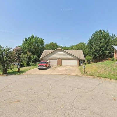 501 Oak Ln, Alma, AR 72921