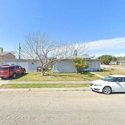 502 Waverly Dr, Corpus Christi, TX 78412