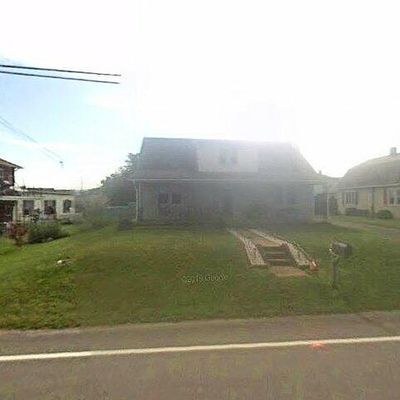 425 N Center St, Lykens, PA 17048