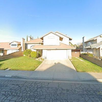 43524 Carpenter Dr, Lancaster, CA 93535