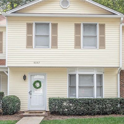 4357 Baylor St, Greensboro, NC 27455