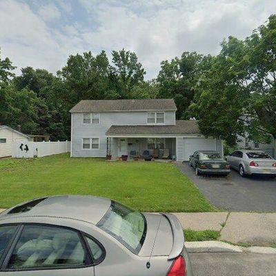 438 Charleston Rd, Willingboro, NJ 08046