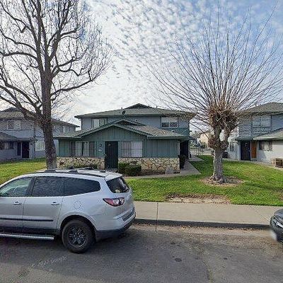 4415 Calandria St #4, Stockton, CA 95207