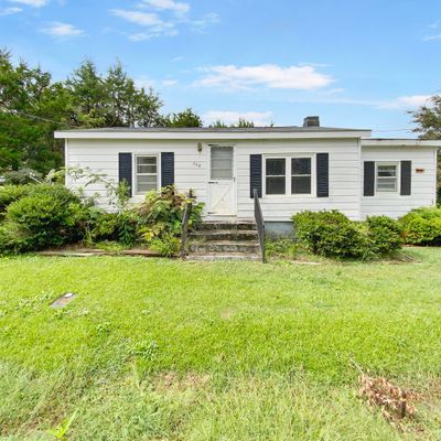 442 W Olive Rd, Clayton, NC 27520