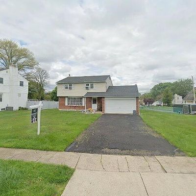 447 Rosewood Ave, Langhorne, PA 19047