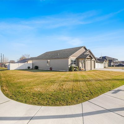 4503 W Wesley Place W, Moses Lake, WA 98837