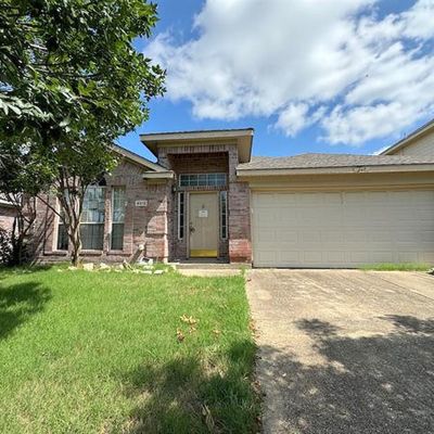 4512 Stepping Stone Dr, Fort Worth, TX 76123