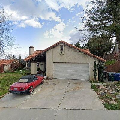 536 Hilltop Ter, Palmdale, CA 93551