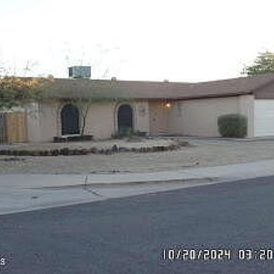 5525 W Michelle Drive W, Glendale, AZ 85308