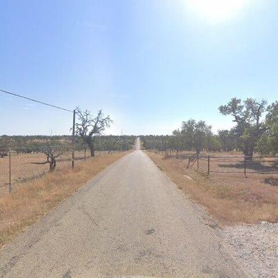 559 Doss Spring Creek Rd, Fredericksburg, TX 78624