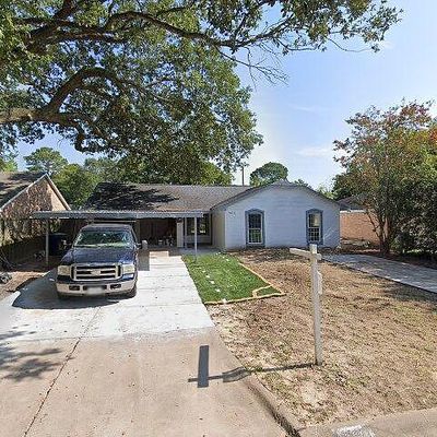 5602 Mackinaw St, Houston, TX 77053