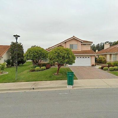 576 Masters Cir, Nipomo, CA 93444