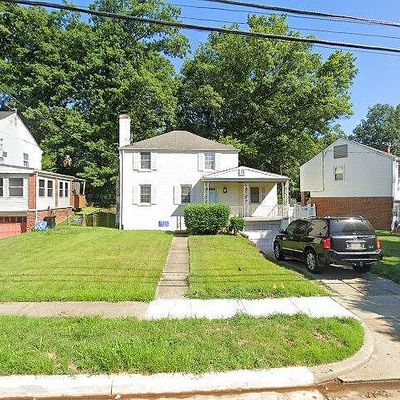 5832 Carlyle St, Cheverly, MD 20785