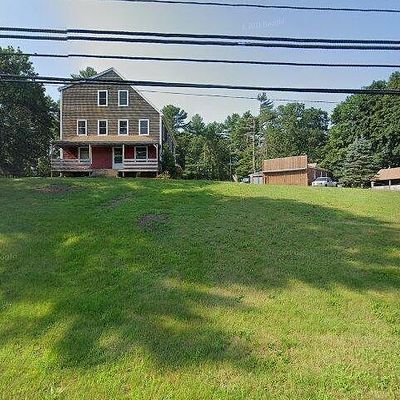 584 Wareham St, Middleboro, MA 02346