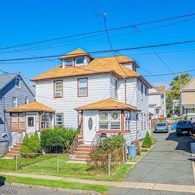 586 Passaic Ave, Kenilworth, NJ 07033