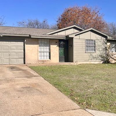 591 Summit Ridge Dr, Duncanville, TX 75116