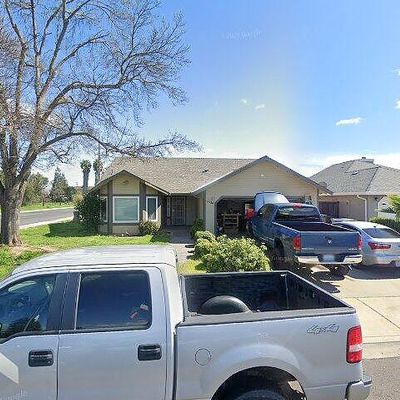 5930 Carnwood Dr, Riverbank, CA 95367