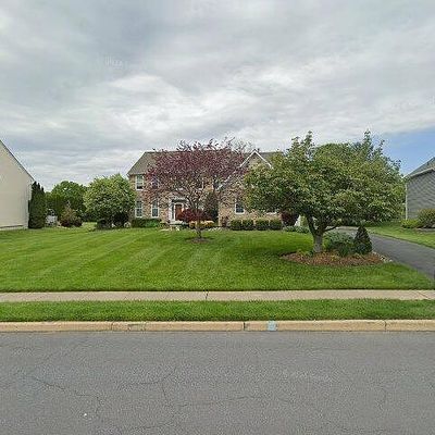 596 Glen Meadow Rd, Richboro, PA 18954