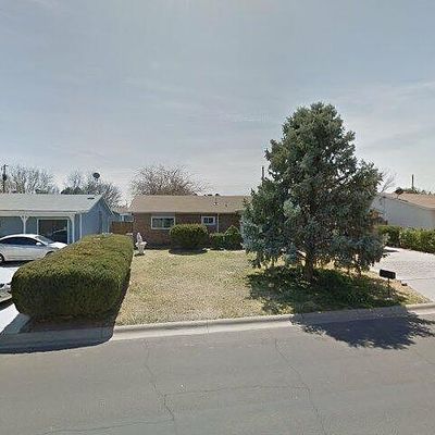 504 Broken Arrow Rd, Roswell, NM 88201